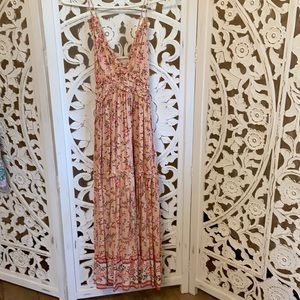 Beautiful maxi with crisscross back